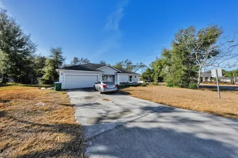 275 Maguire Street Deltona FL 32725