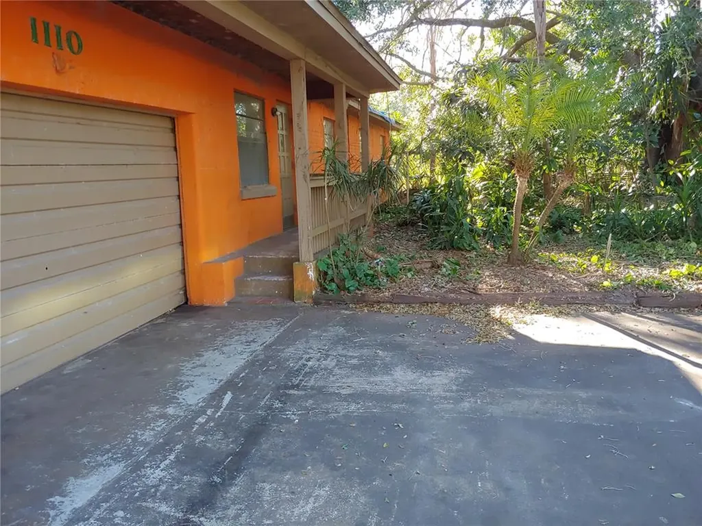 1110 S Pine Lake Drive Tampa FL 33612