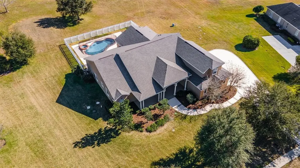 9802 Preakness Stakes Way Dade City FL 33525