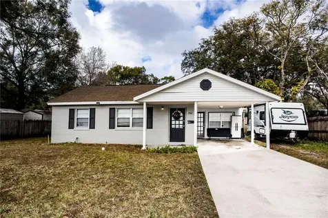 1502 E Frances Avenue Plant City FL 33563