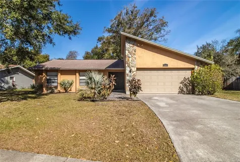 515 Sandalwood Drive Plant City FL 33563