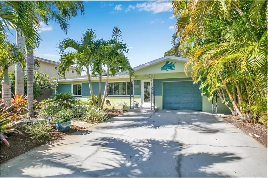 2715 Miriam Street S Gulfport FL 33711