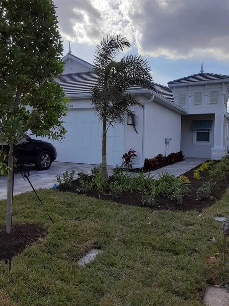 214 Van Gogh Cove Bradenton FL 34212