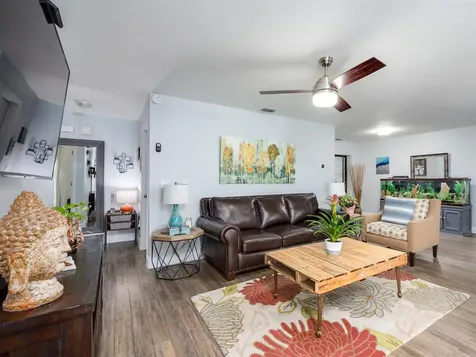 13606 Clubside Drive Tampa FL 33624
