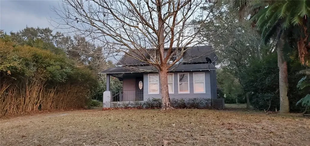 615 S Scenic Highway Lake Wales FL 33853