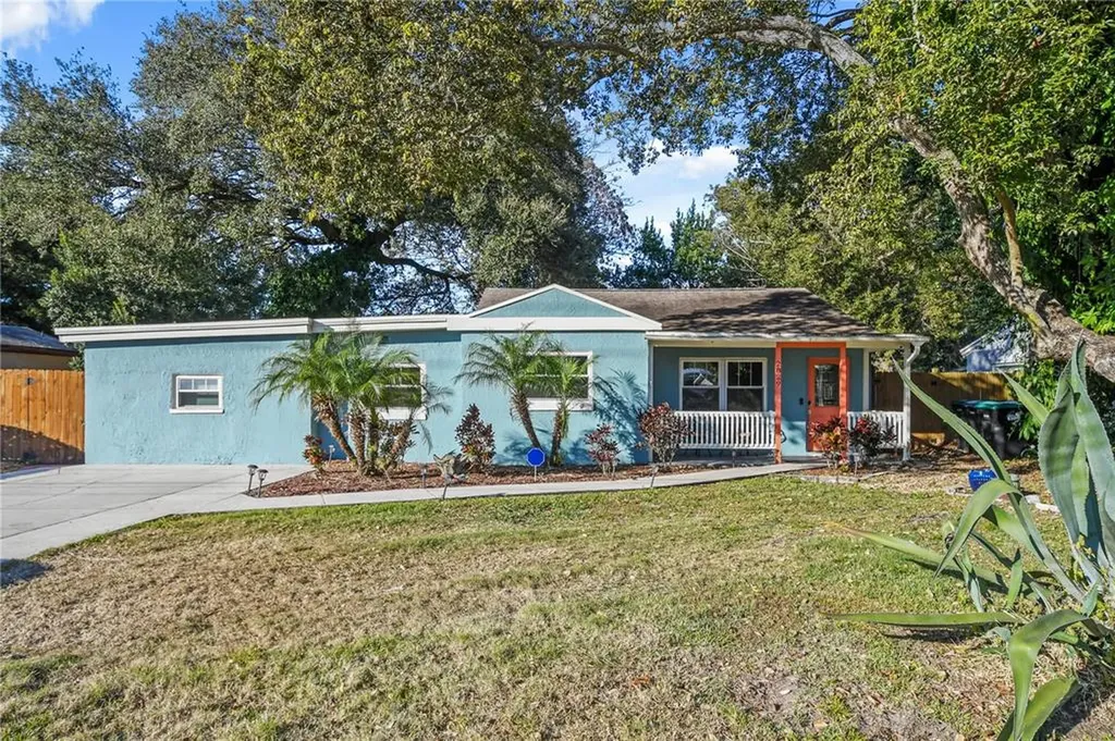 2829 Lake Margaret Drive Orlando FL 32806