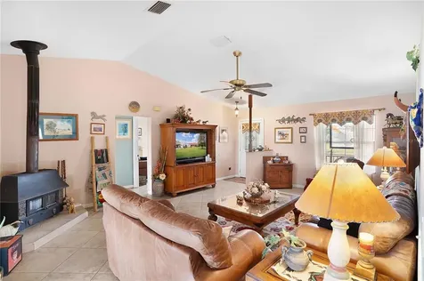 16925 SE 165th Avenue Weirsdale FL 32195
