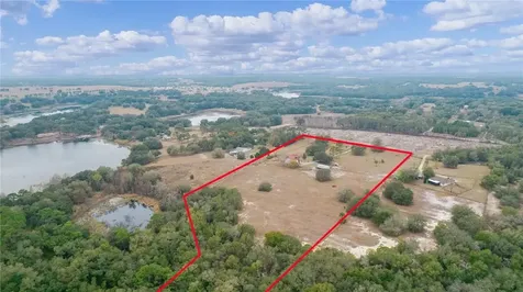 16925 SE 165th Avenue Weirsdale FL 32195