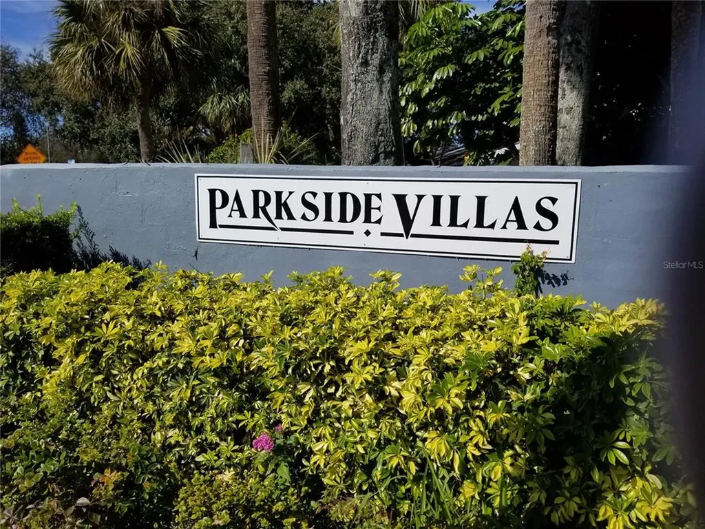 7340 Parkside Villas Drive N St Petersburg FL 33709