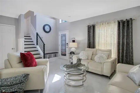 931 Gillingham Court Kissimmee FL 34758