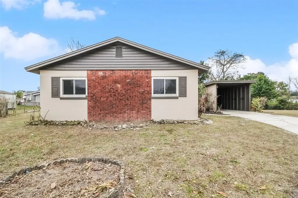 2460 Ivan Court Orlando FL 32807