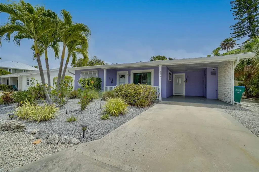 225 S Harbor Drive Holmes Beach FL 34217