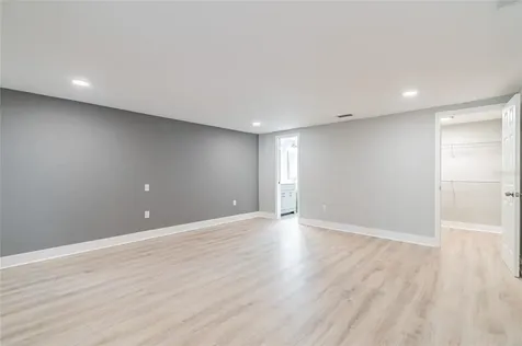 2825 Jamaica Street Sarasota FL 34231