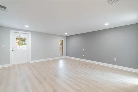 2825 Jamaica Street Sarasota FL 34231