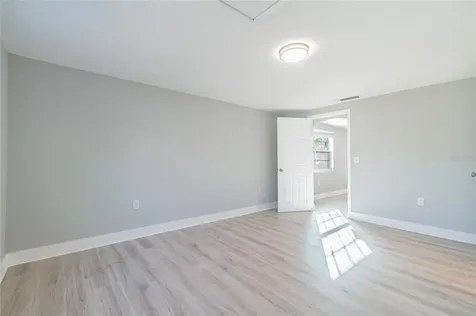 2825 Jamaica Street Sarasota FL 34231
