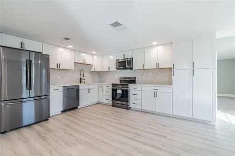 2825 Jamaica Street Sarasota FL 34231