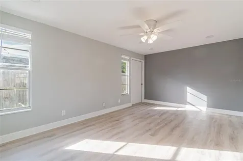 2825 Jamaica Street Sarasota FL 34231