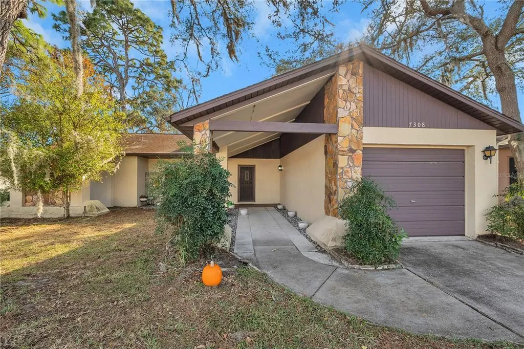 7308 Dogleg Court Port Richey FL 34668