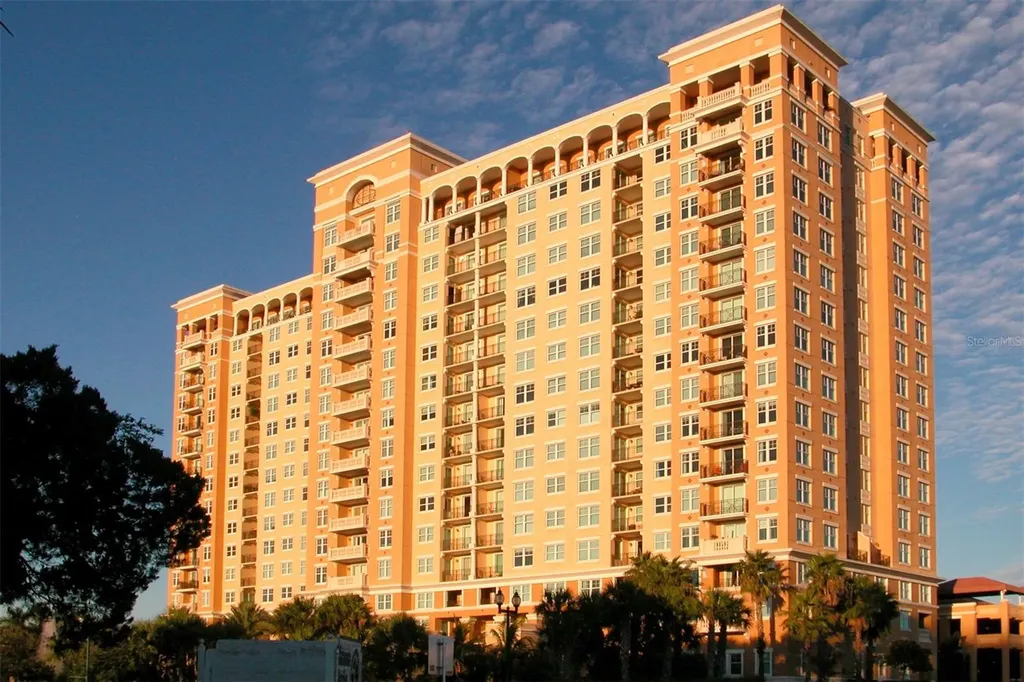 750 N Tamiami Trail Sarasota FL 34236