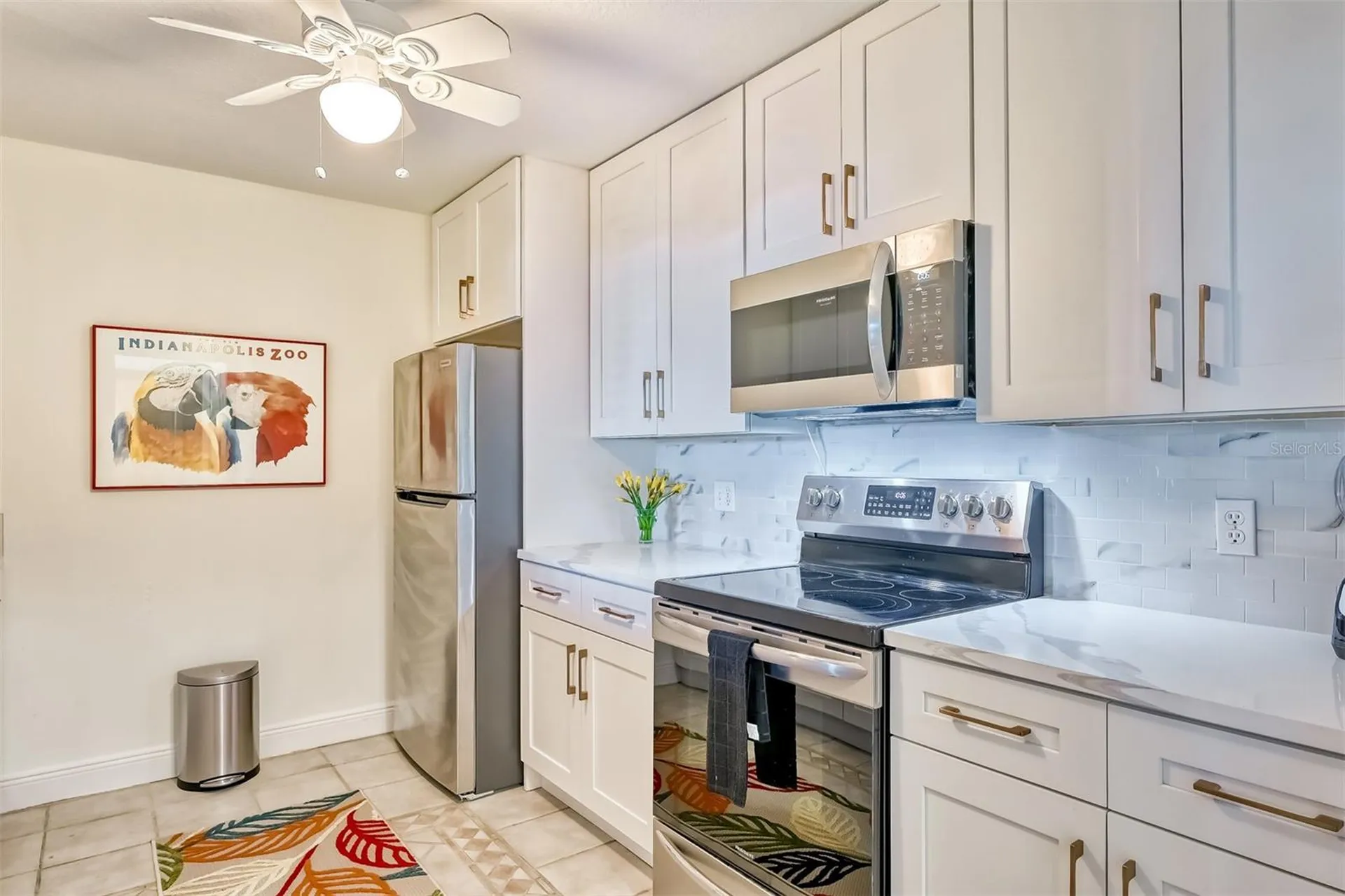 750 N Tamiami Trail Sarasota FL 34236
