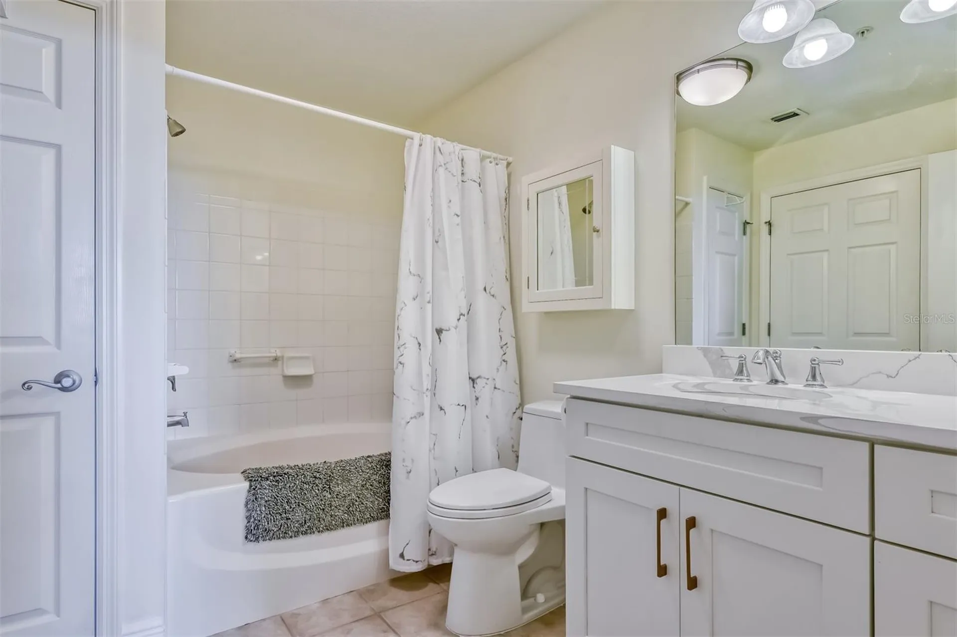 750 N Tamiami Trail Sarasota FL 34236
