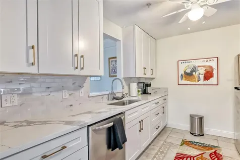 750 N Tamiami Trail Sarasota FL 34236