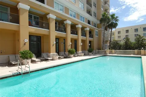 750 N Tamiami Trail Sarasota FL 34236