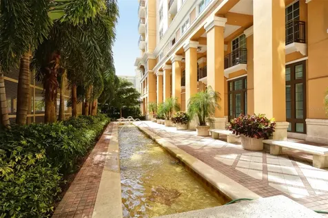 750 N Tamiami Trail Sarasota FL 34236