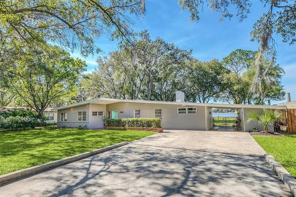 3812 Heatherington Road Orlando FL 32808