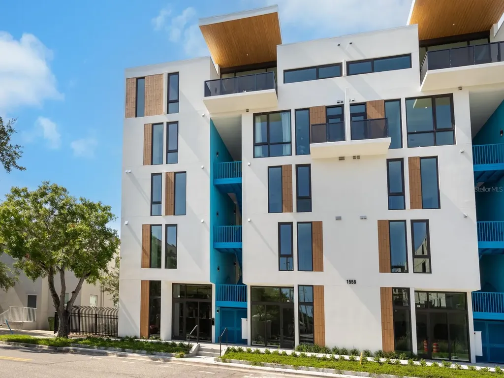 1558 4th Street Sarasota FL 34236