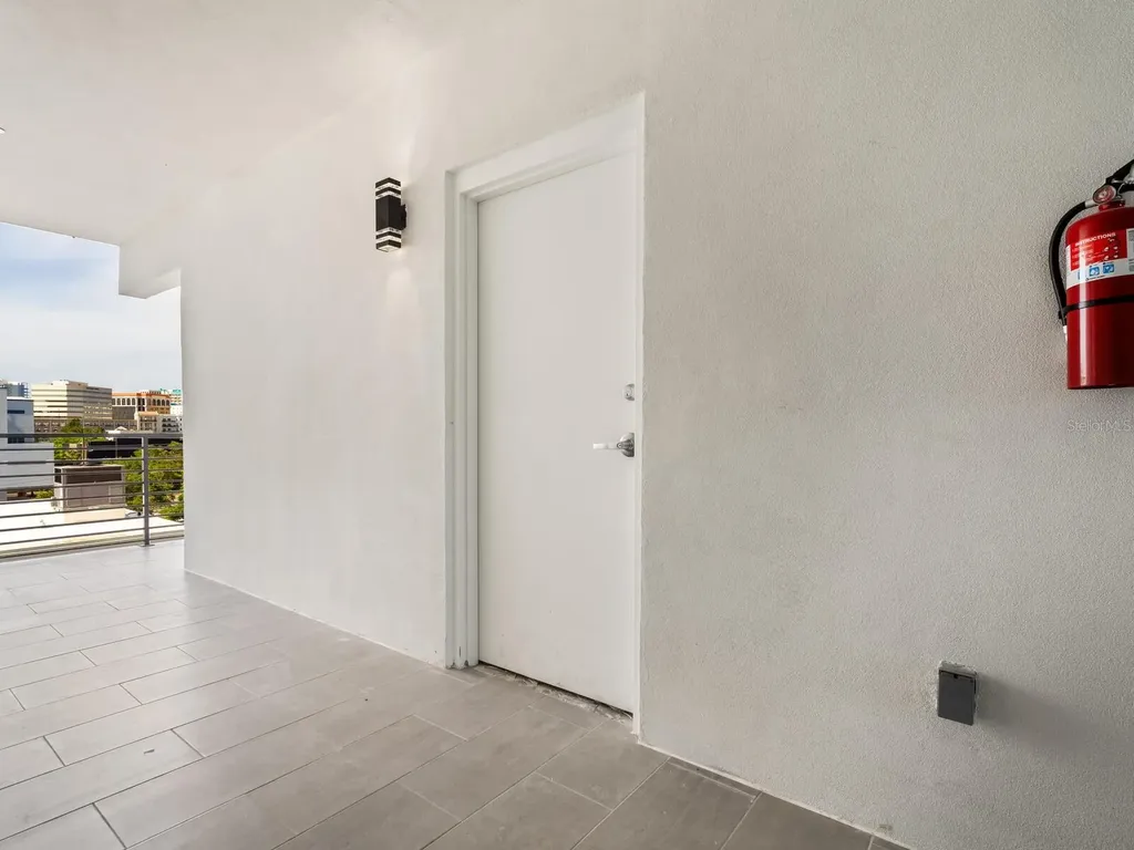 1558 4th Street Sarasota FL 34236