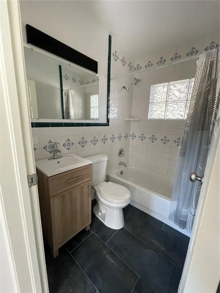 3627 E Kaley Avenue Orlando FL 32812