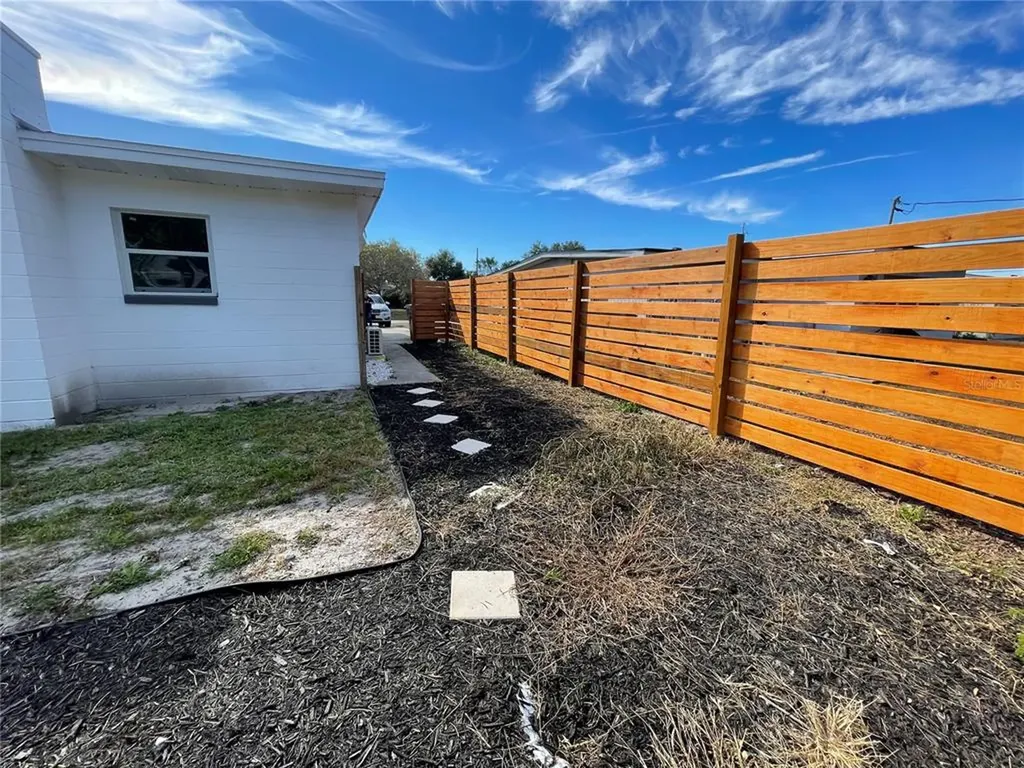 3627 E Kaley Avenue Orlando FL 32812