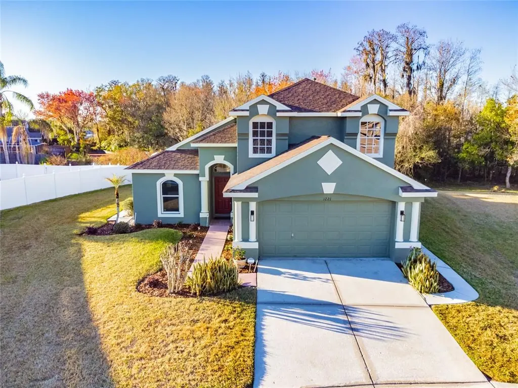1221 Treesdale Court Wesley Chapel FL 33543