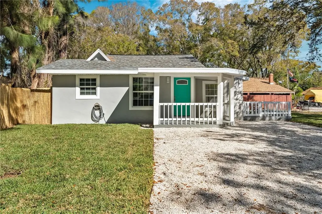 2603 49th Avenue N St Petersburg FL 33714
