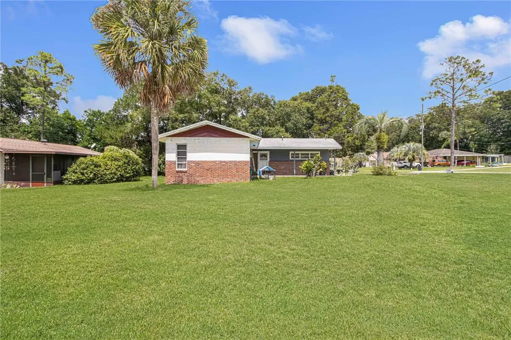 3550 SW Idlewild Street Dunnellon FL 34431