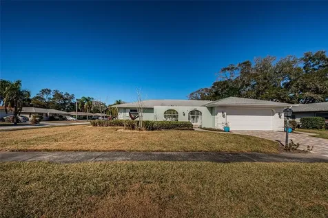 153 Lagoon Way Palm Harbor FL 34684