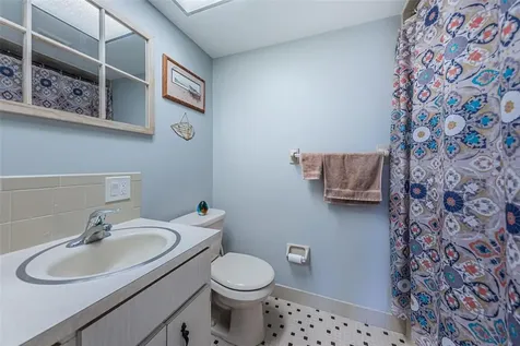 153 Lagoon Way Palm Harbor FL 34684