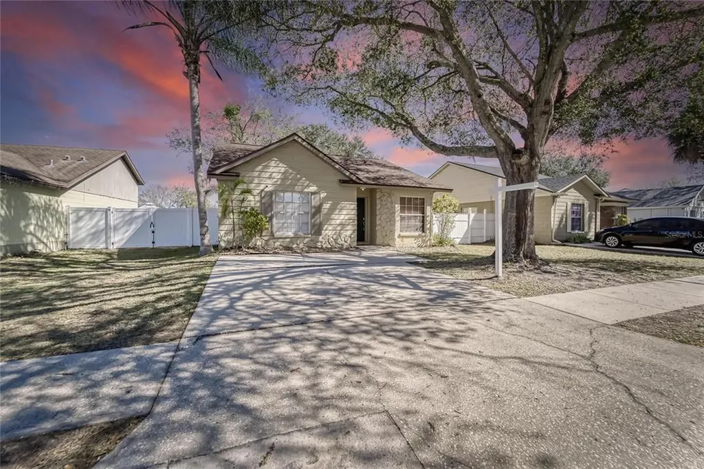 13312 Laraway Drive Riverview FL 33579