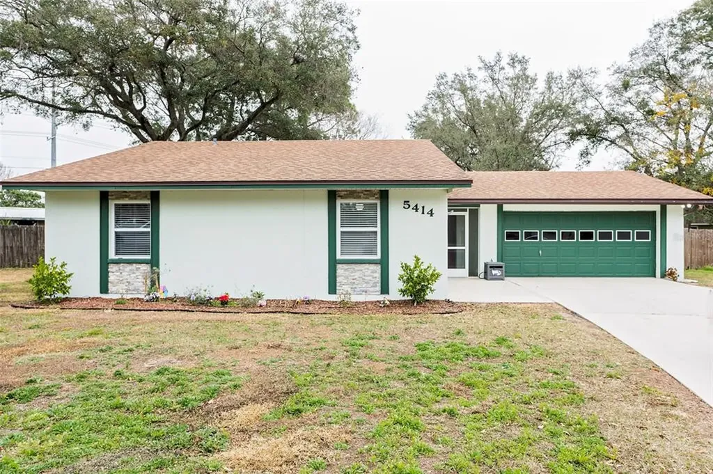 5414 Southgrove Place Lakeland FL 33812