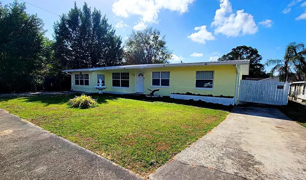1009 Taseschee Drive Sebring FL 33870
