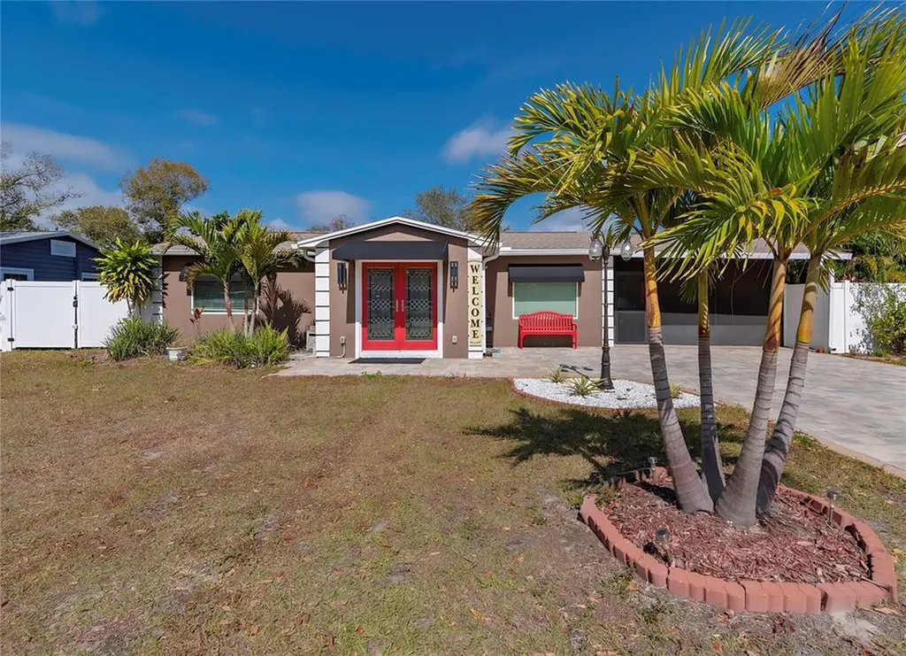 5207 48th Terrace N St Petersburg FL 33709