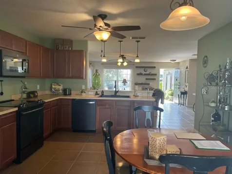 2535 Martins Run Tavares FL 32778