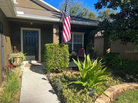2535 Martins Run Tavares FL 32778