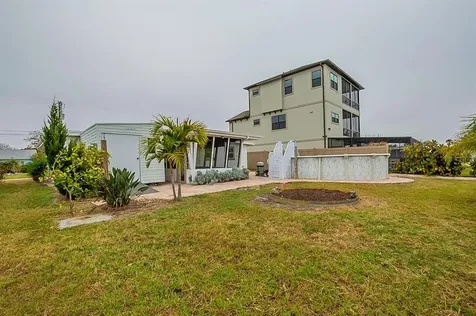 13617 Leslie Drive Hudson FL 34667