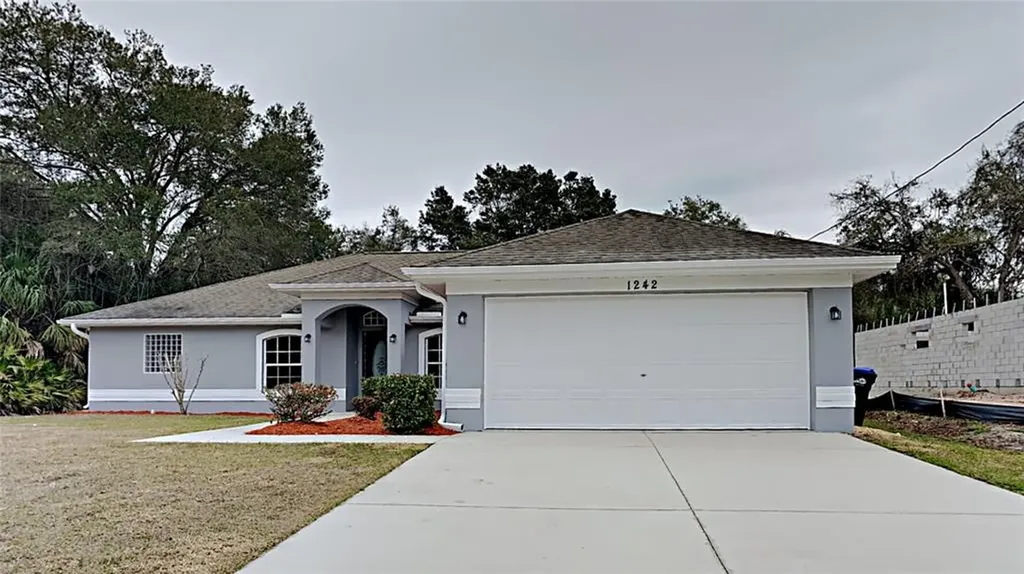1242 Lasseter Street North Port FL 34288