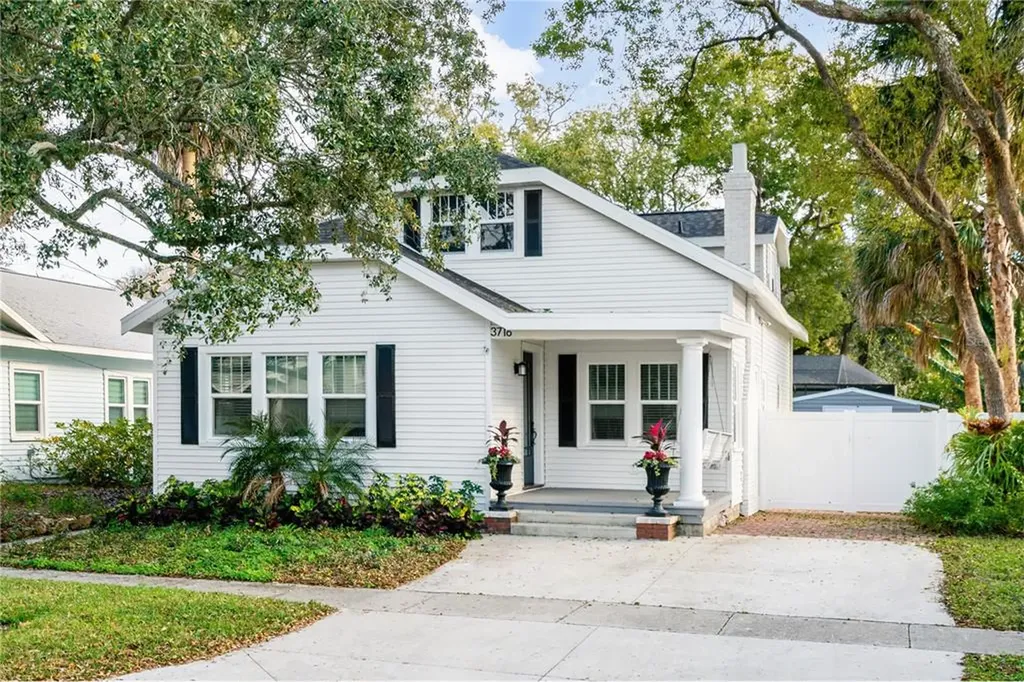 3716 W Tacon Street Tampa FL 33629