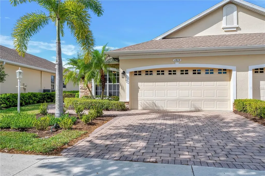 1913 Scarlett Avenue North Port FL 34289