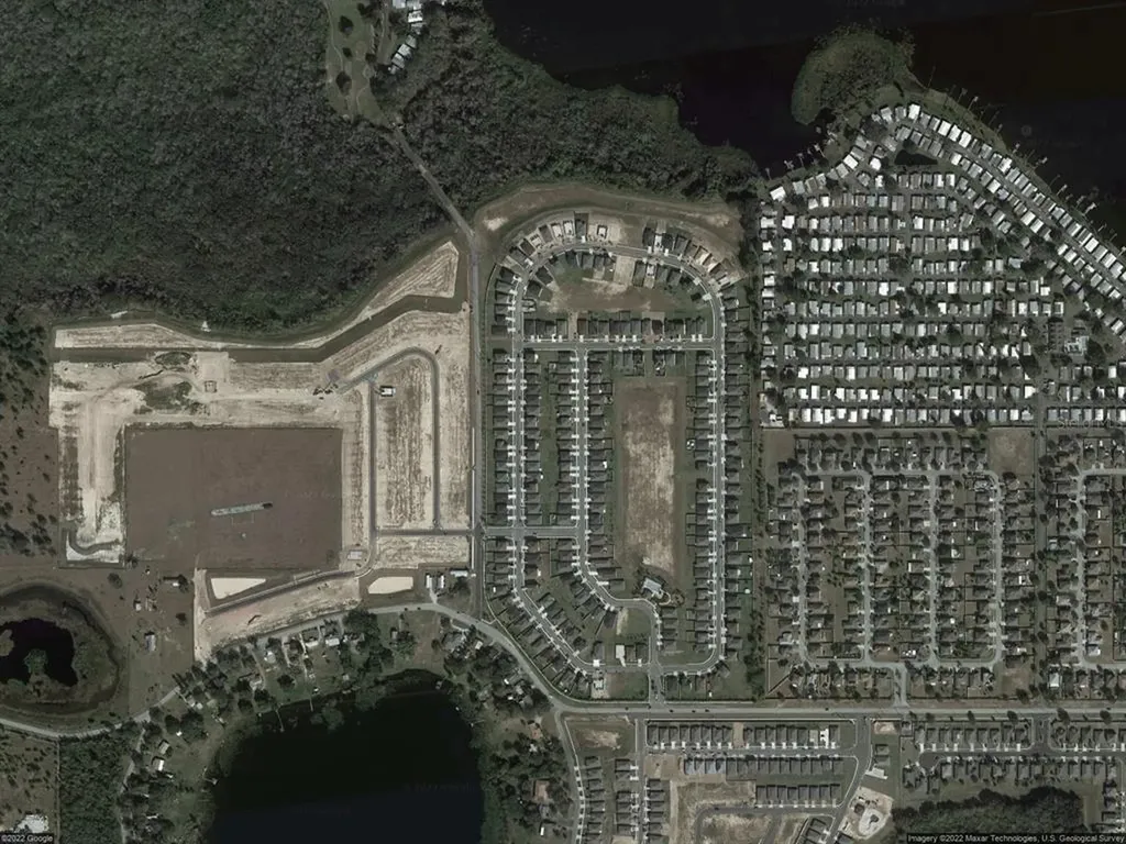 304 Lake Lucerne Way Winter Haven FL 33881
