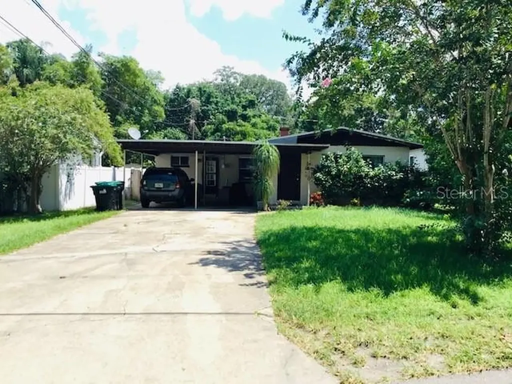 2009 Mae Street Orlando FL 32806